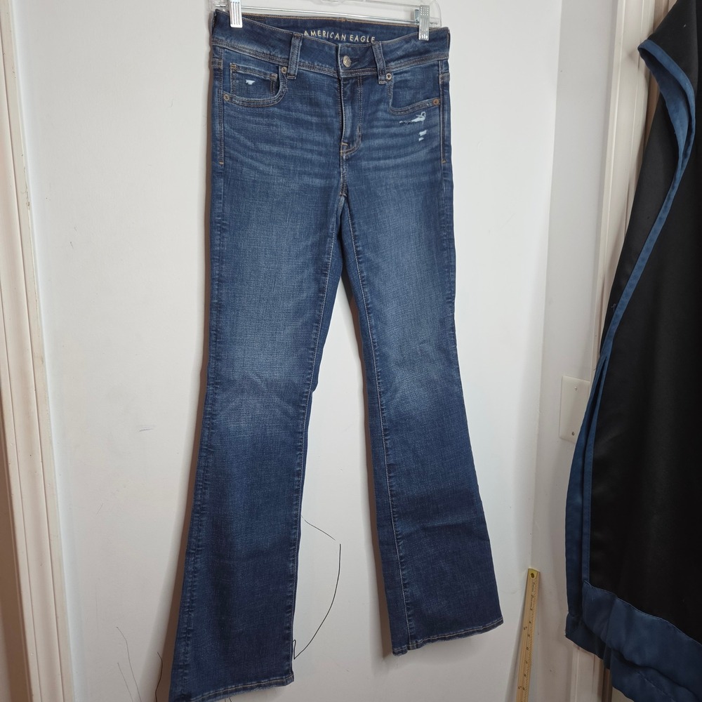 American Eagle Kick Boot Jeans Womens 2 Regular Next Level Stretch Medium Wash